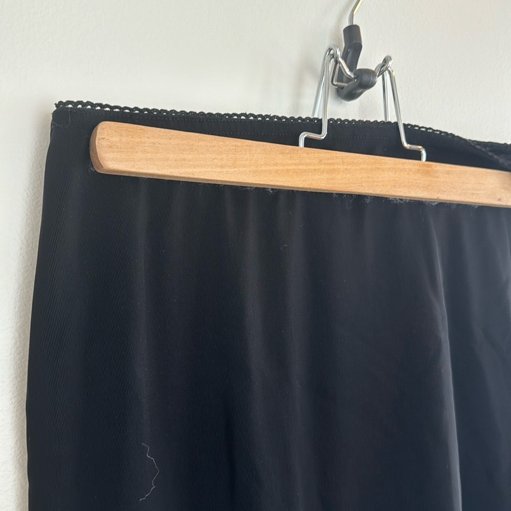 Vintage stretchy black maxi skirt